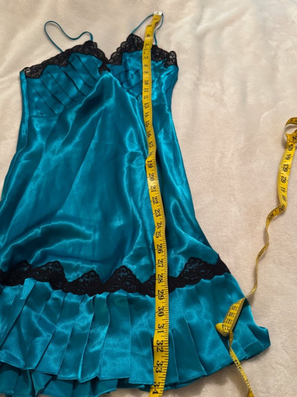 Victoria Secret Gold Label Vintage "Teal" Chemise Pleats and Lace - Picture 13 of 15